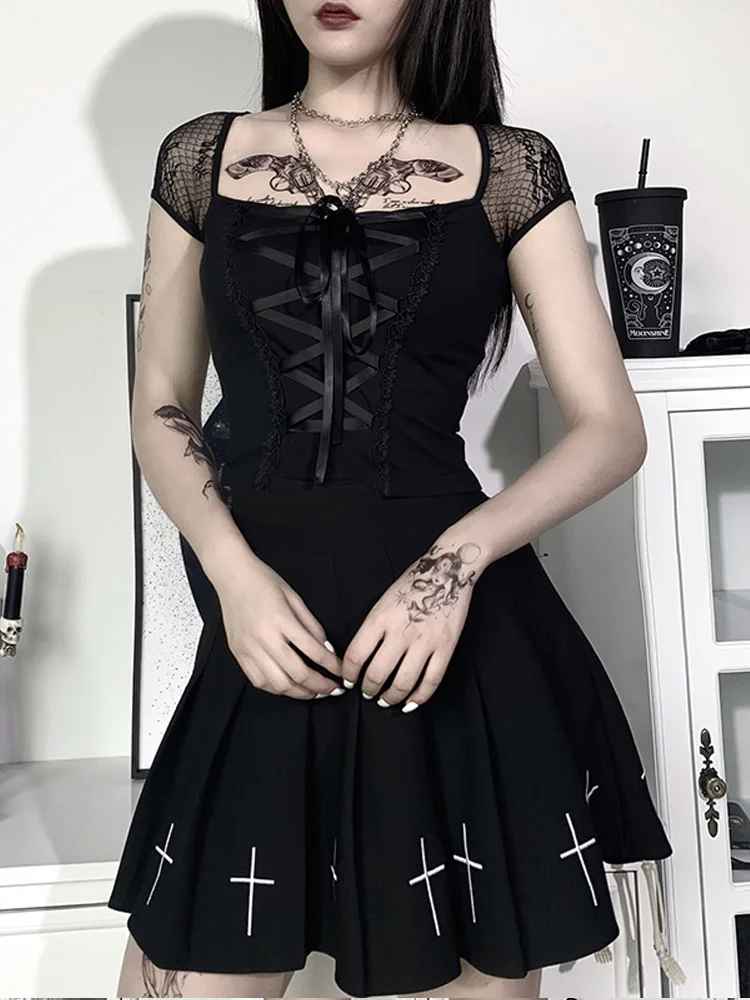 Siyah Bağcıklı Punk Üst