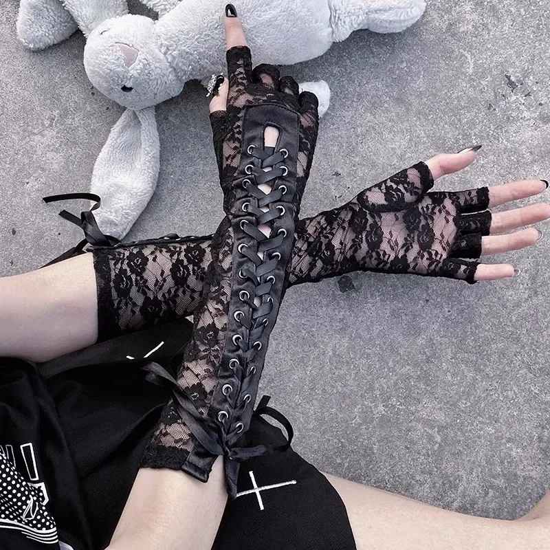 Dark Collective Gotik Dantel Uzun Eldiven - Siyah File Cosplay Aksesuar
